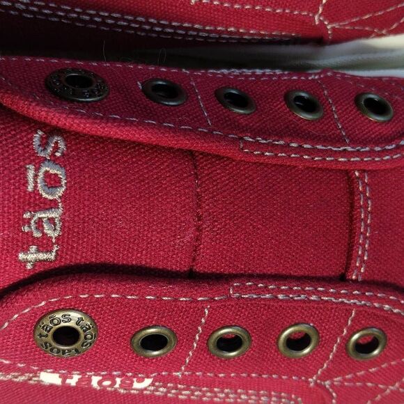 Toas EZ Soul Red Canvas Slip On Mule Sneakers Size 9 - Picture 11 of 16